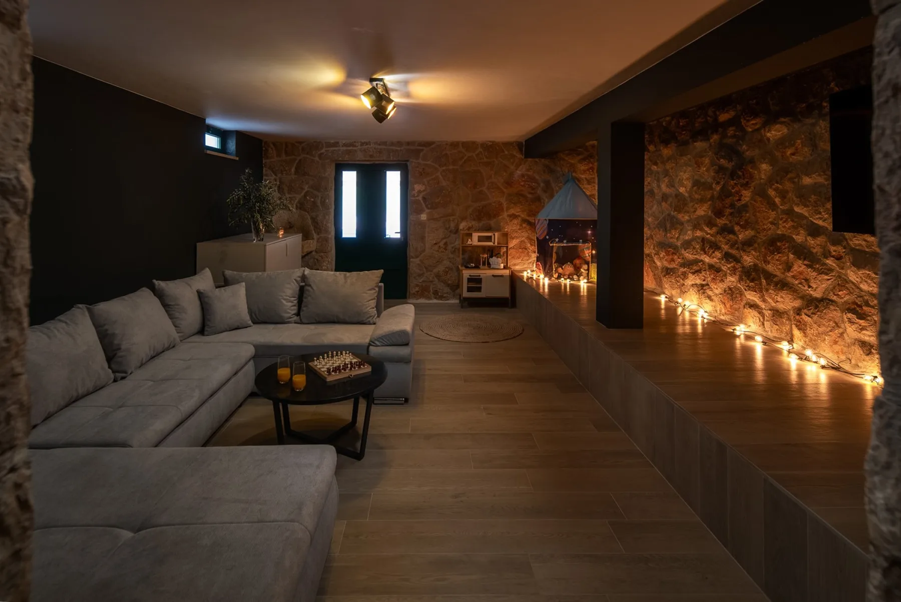 Villa Green Escape