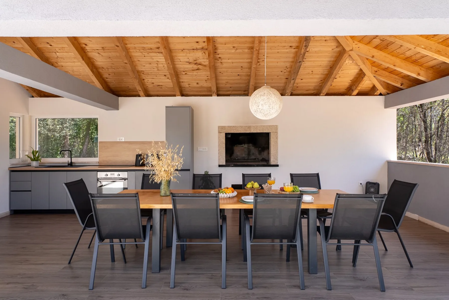 Villa Green Escape