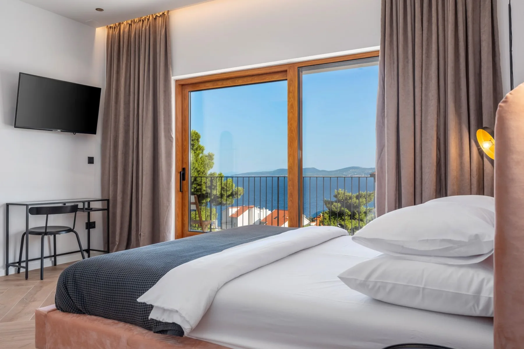 Seaview Villa Dattero