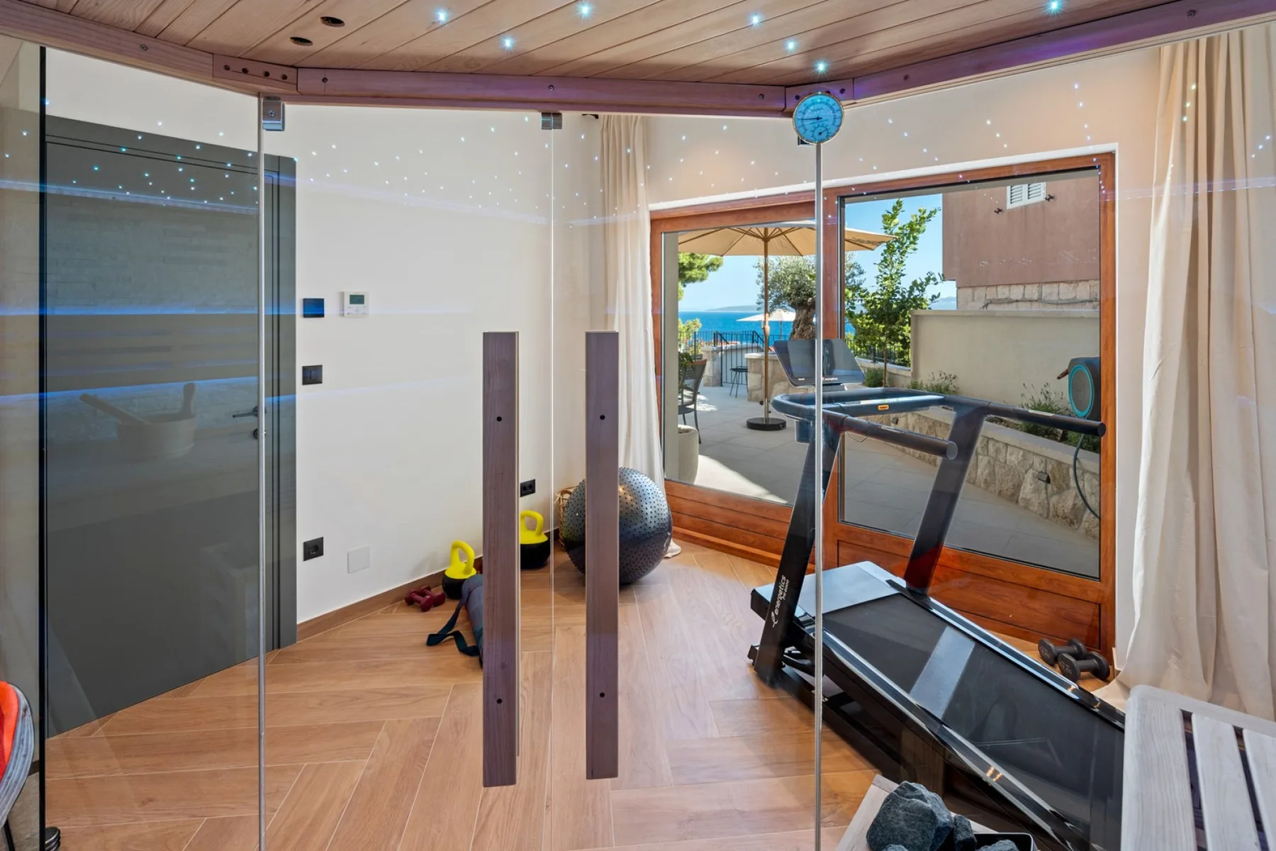 Seaview Villa Dattero