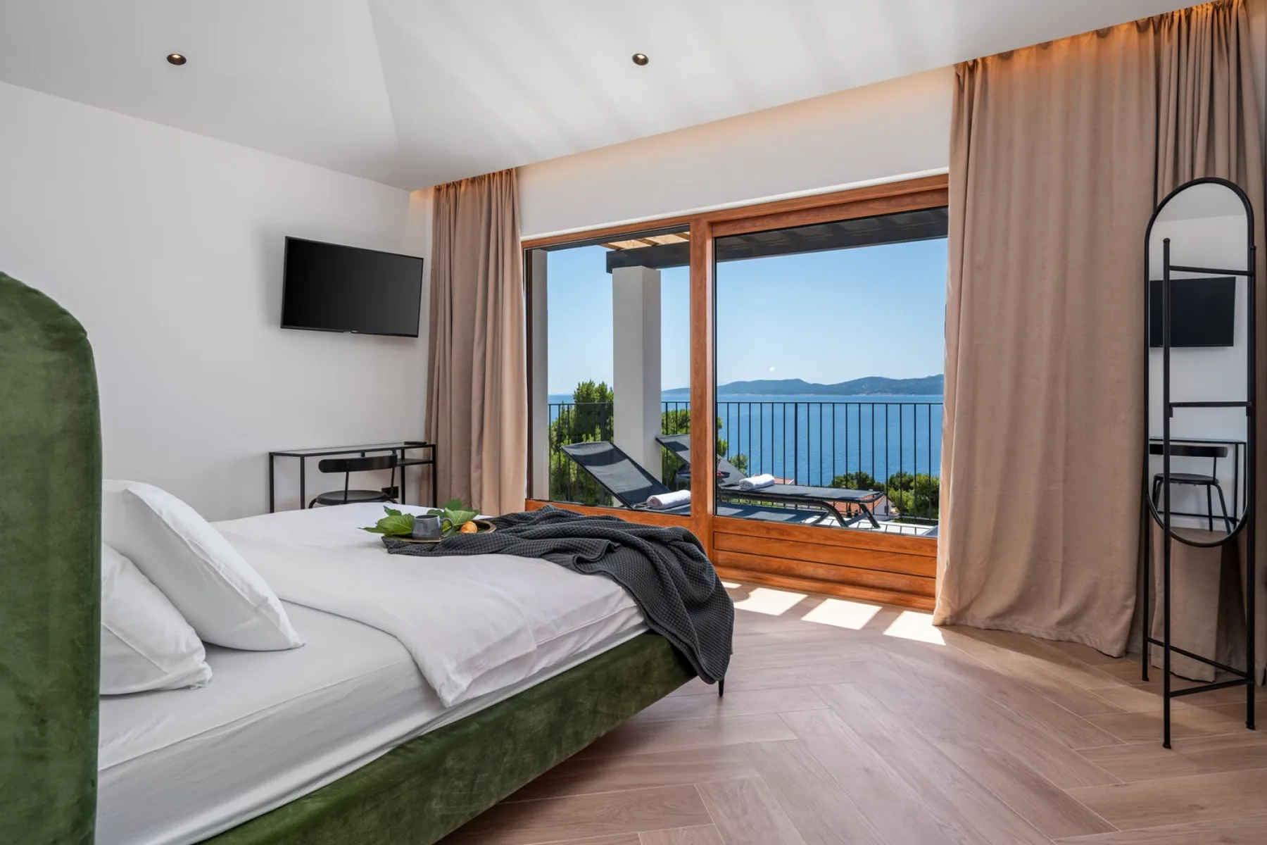 Seaview Villa Dattero