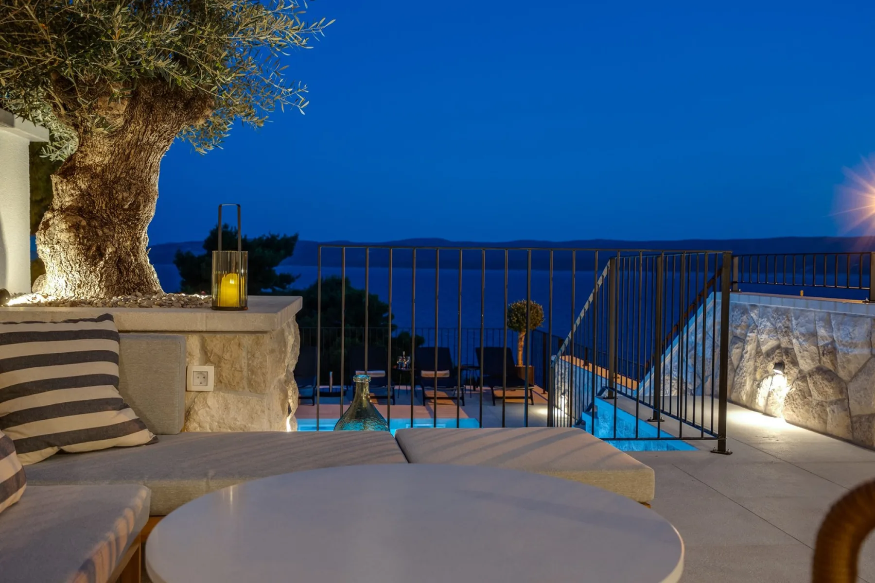 Seaview Villa Dattero