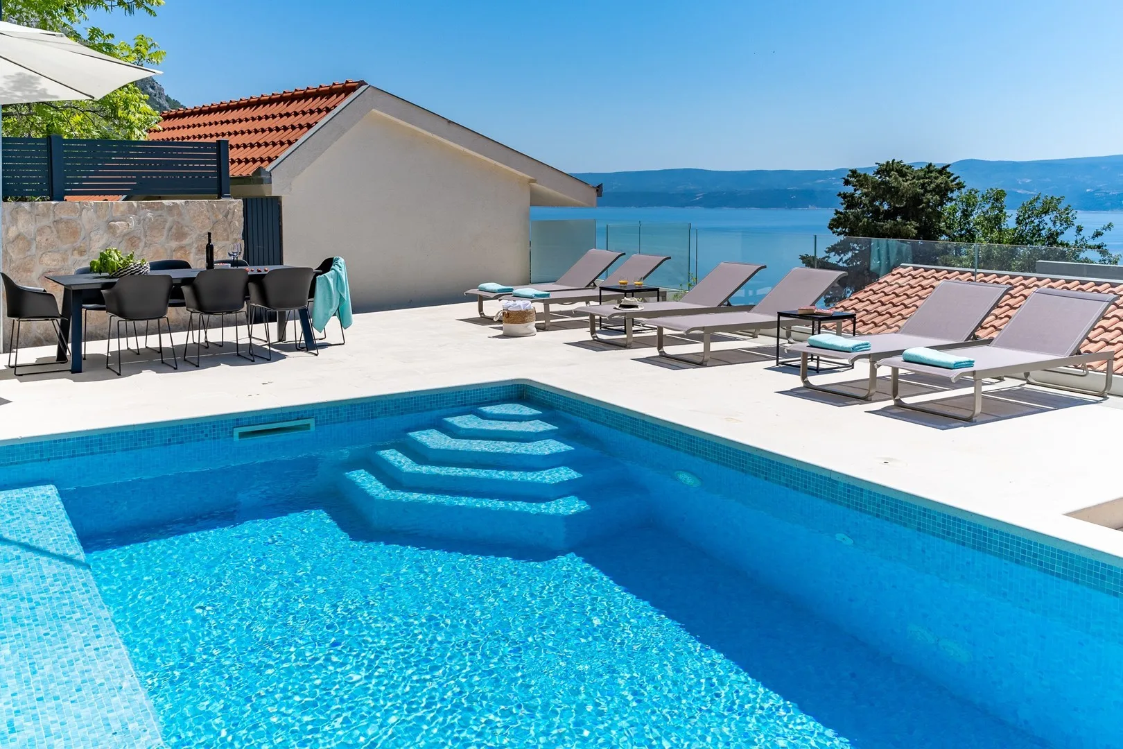 Villa Atopos