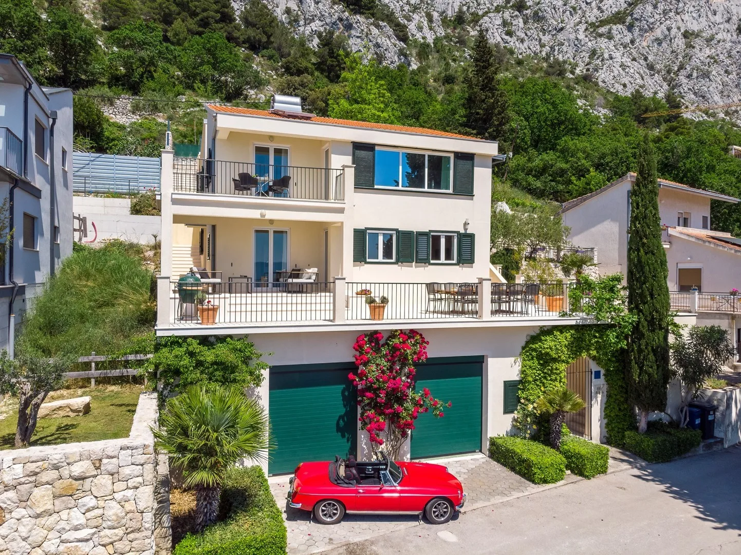 Villa Atopos