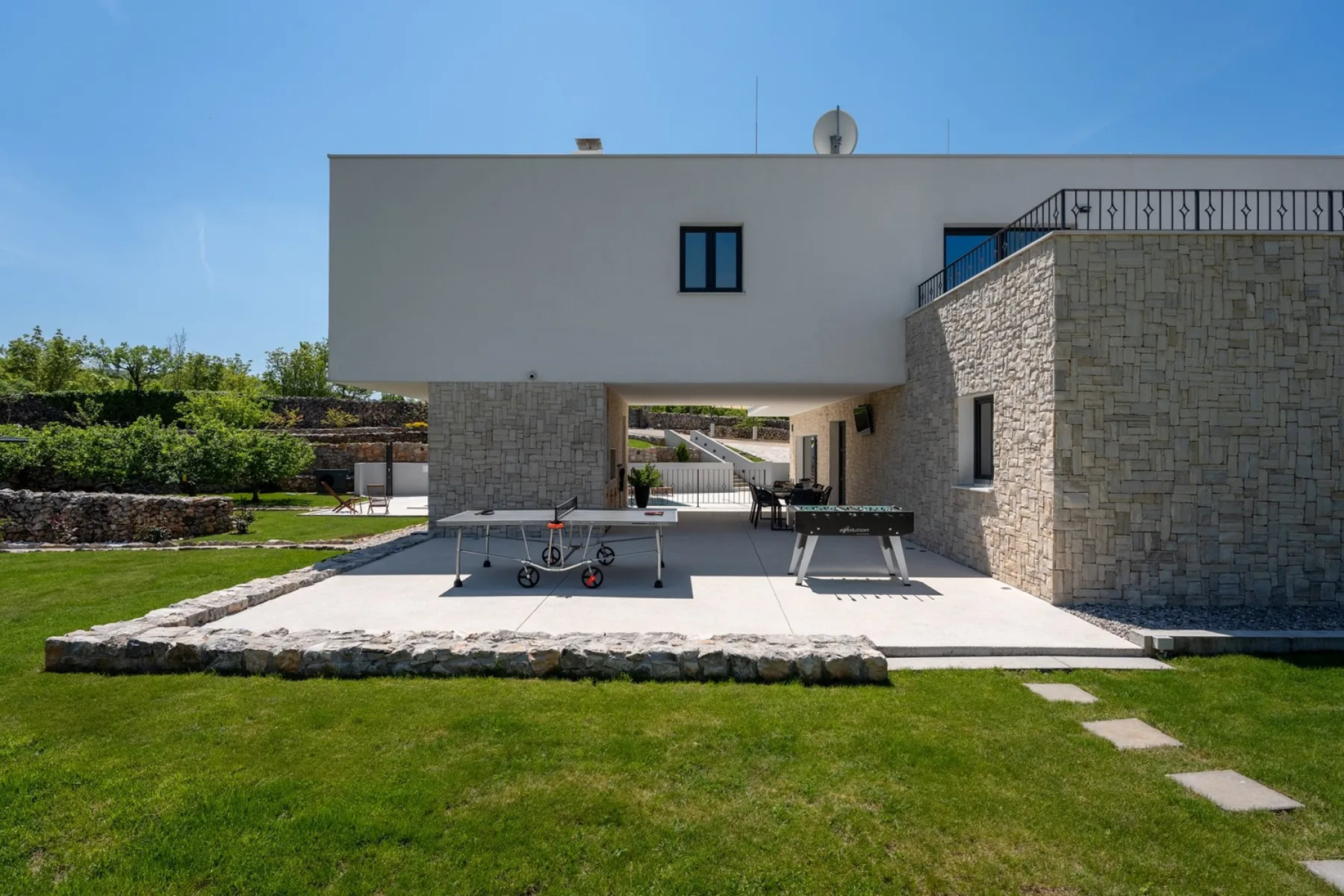 Modern Villa M30