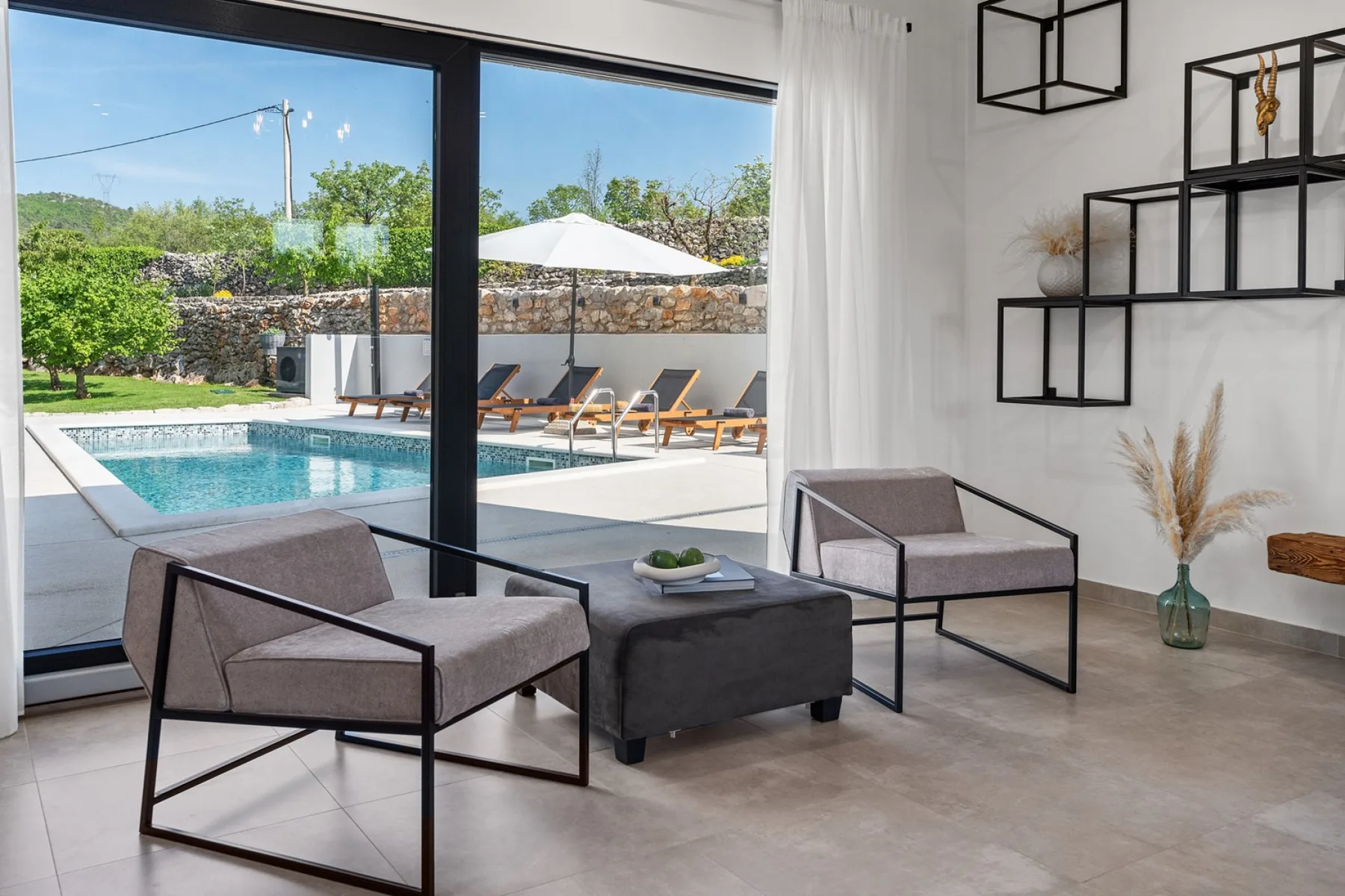 Modern Villa M30