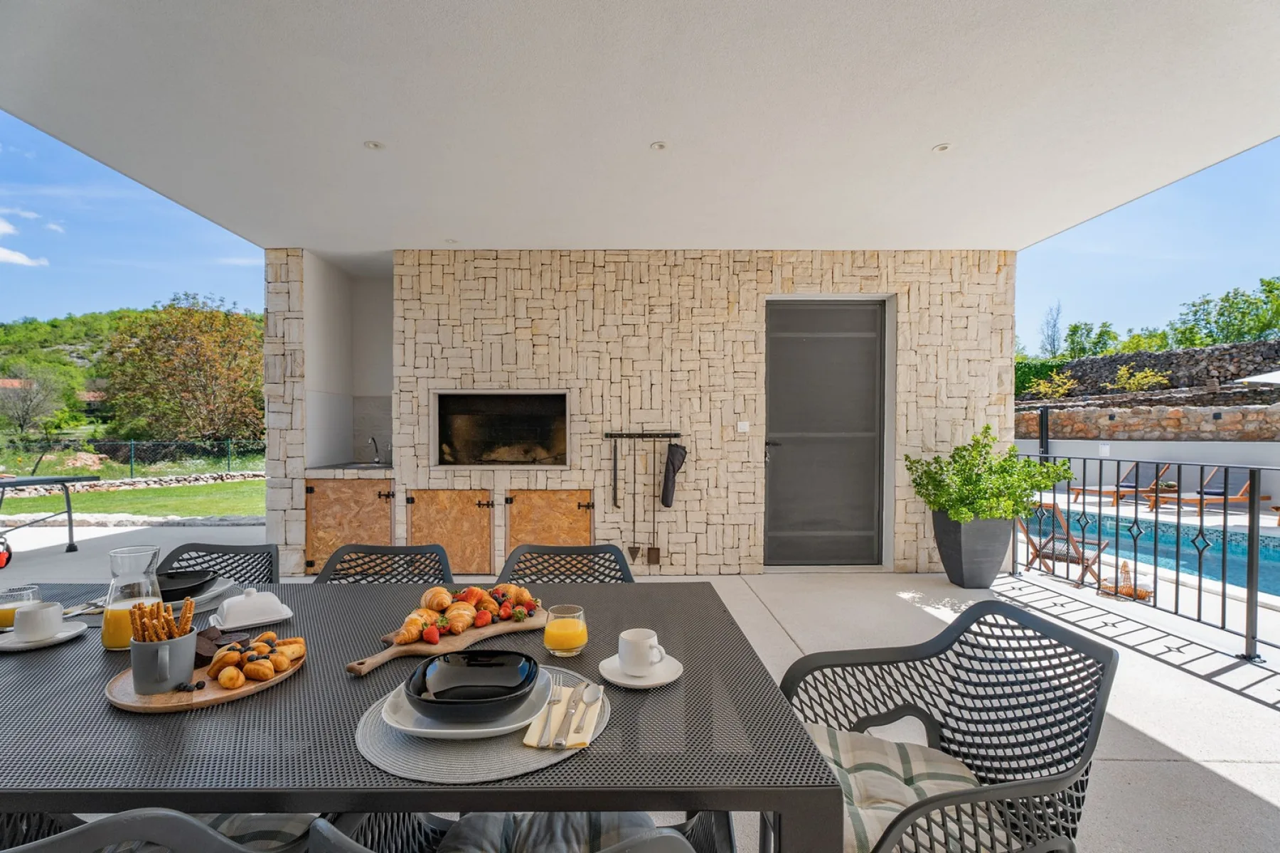 Modern Villa M30