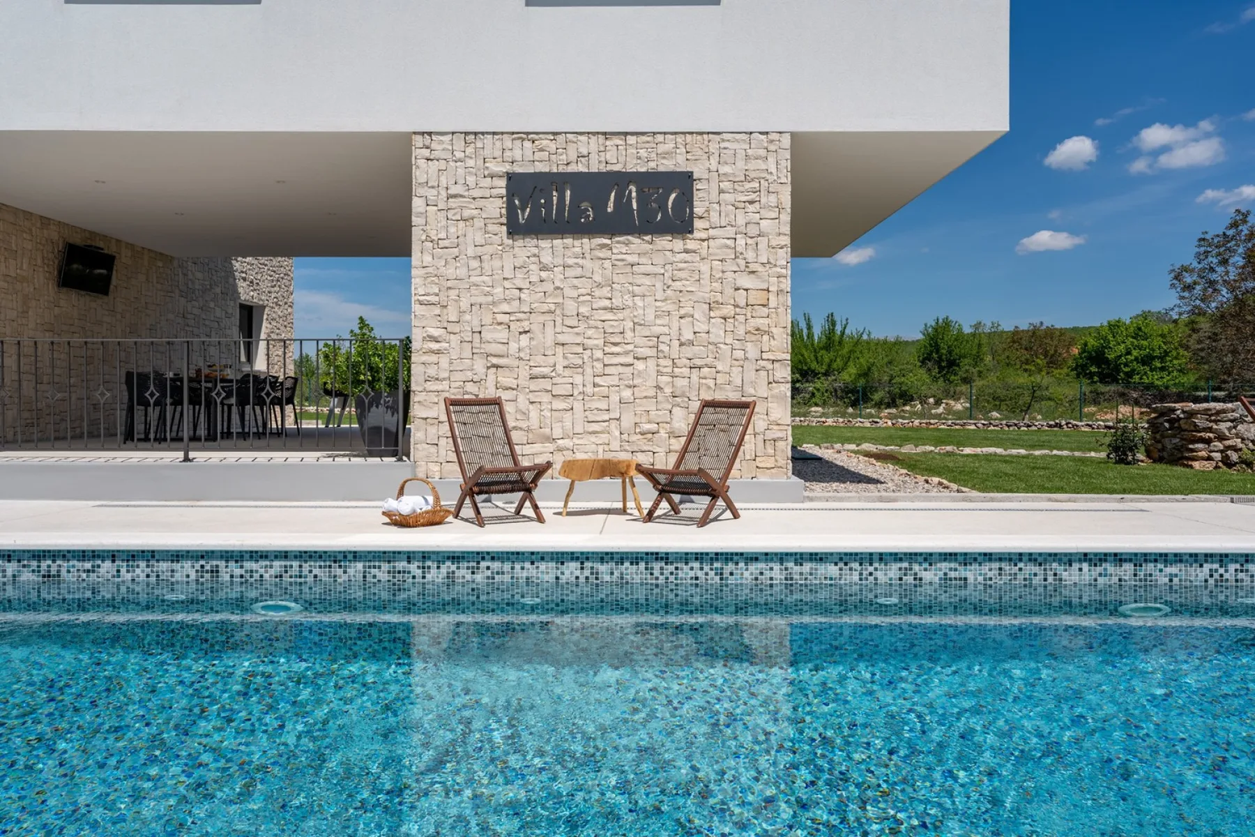Modern Villa M30