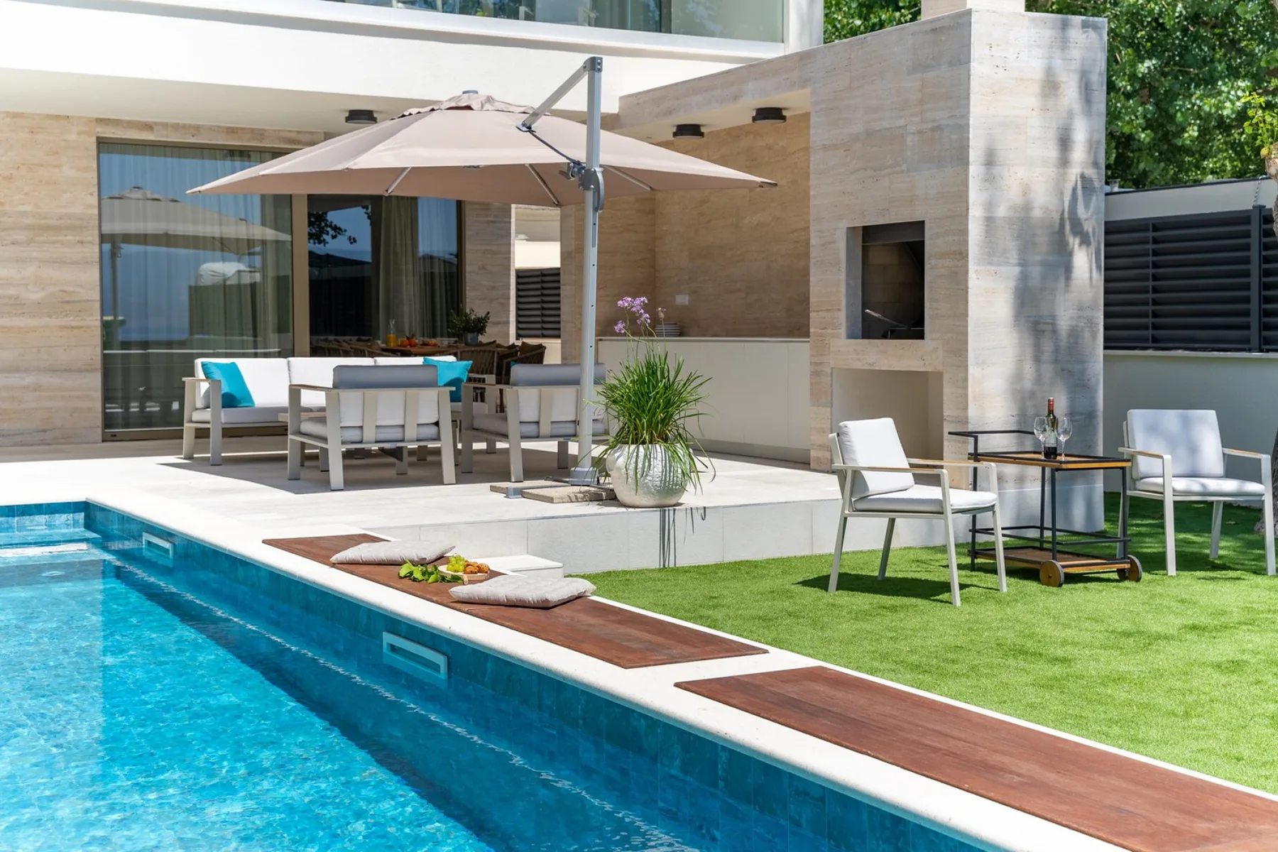 Beachfront Luxury Villa Erce