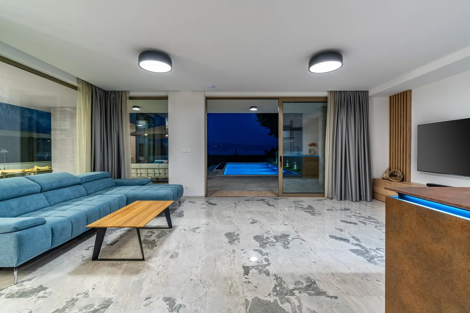 Beachfront Luxury Villa Erce
