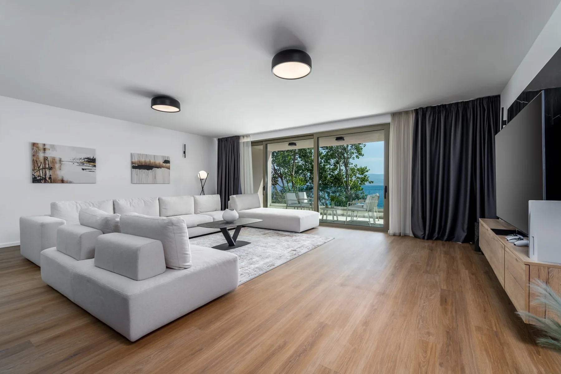 Beachfront Luxury Villa Erce