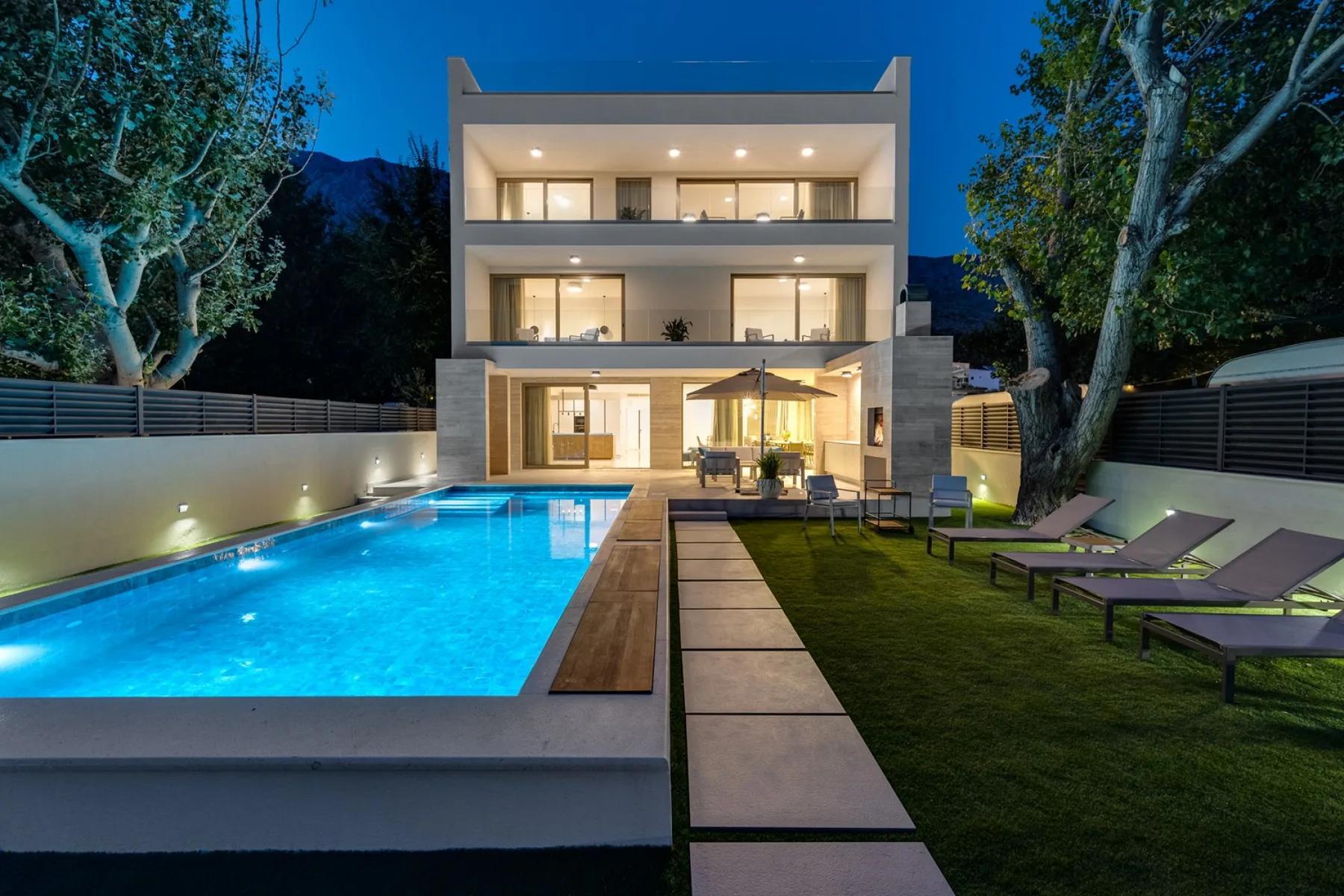 Beachfront Luxury Villa Erce
