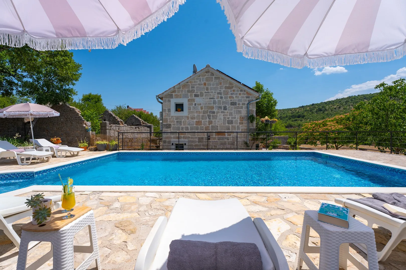 Villa Lugareva