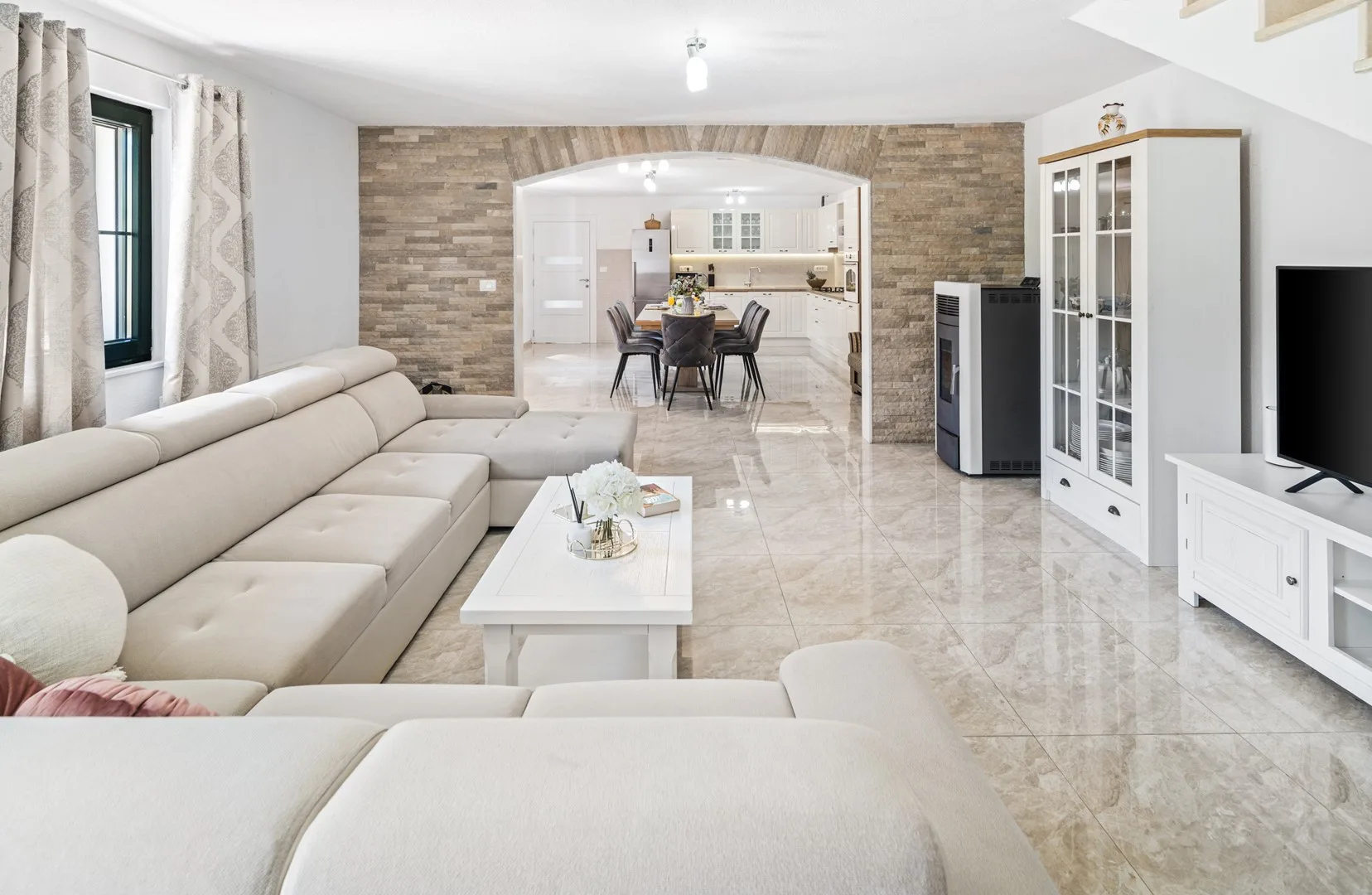 Villa Lugareva