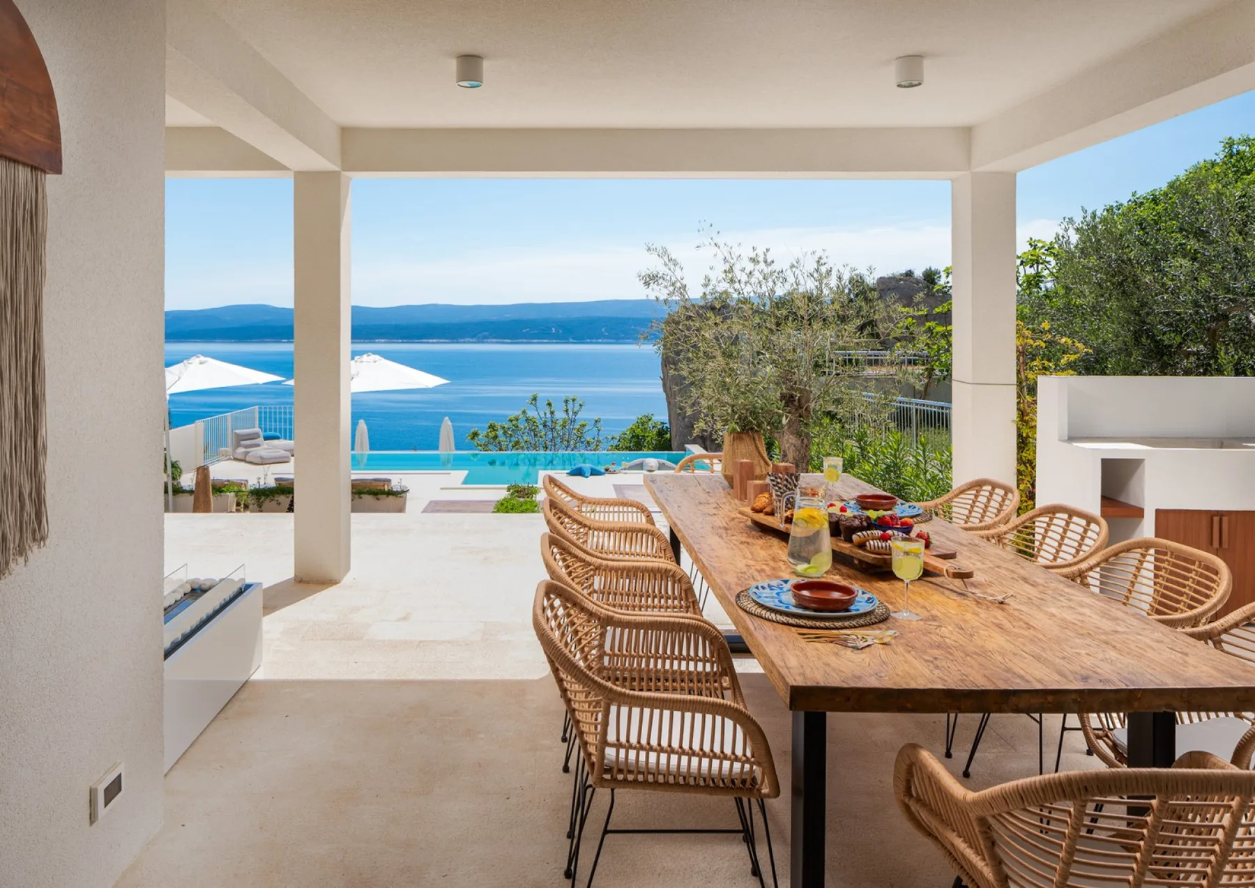 Seaview villa Agata