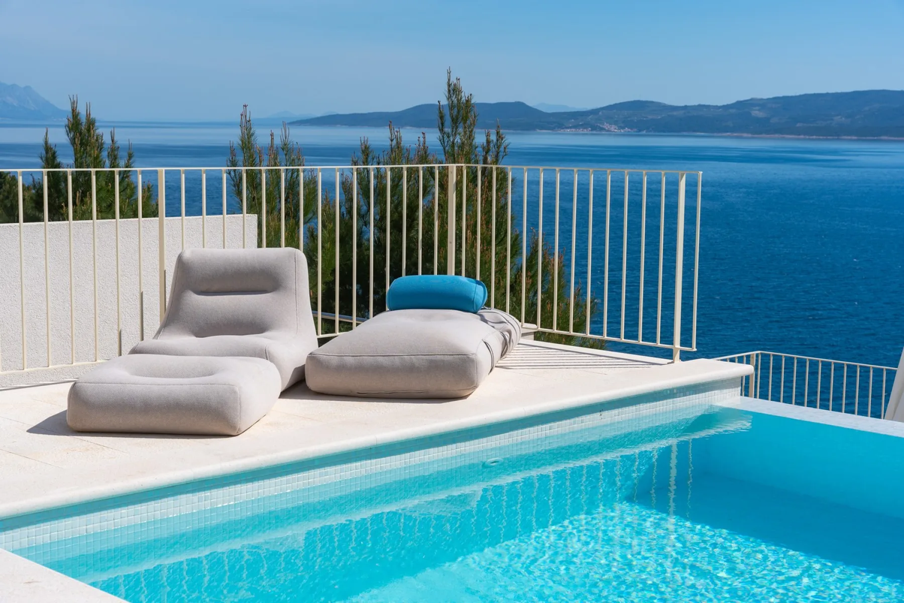 Seaview villa Agata