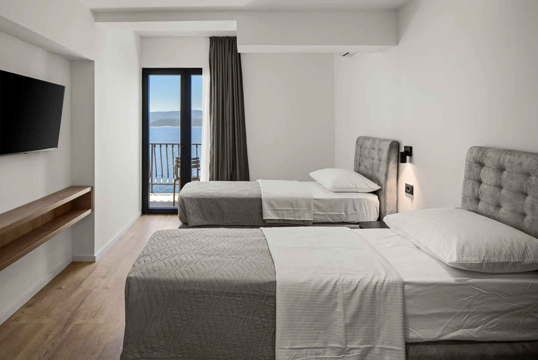 Beachfront Villa Nino