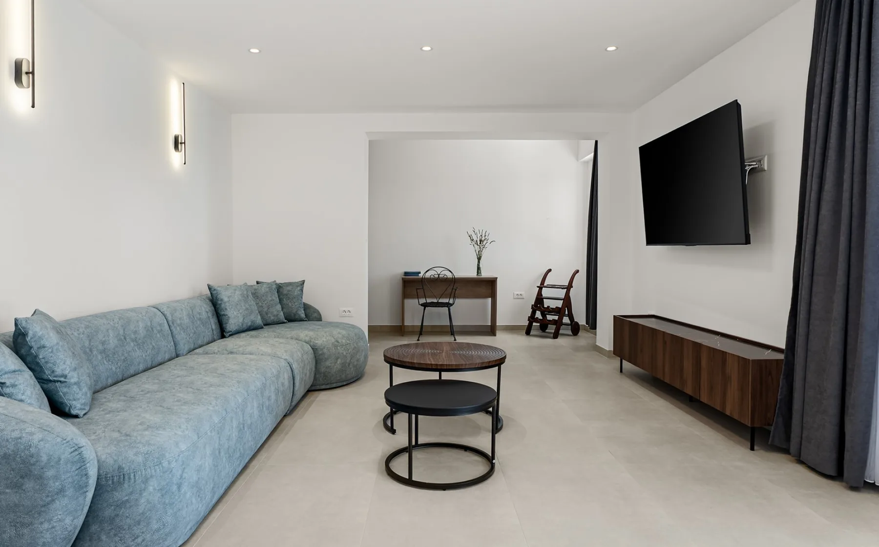 Beachfront Villa Nino