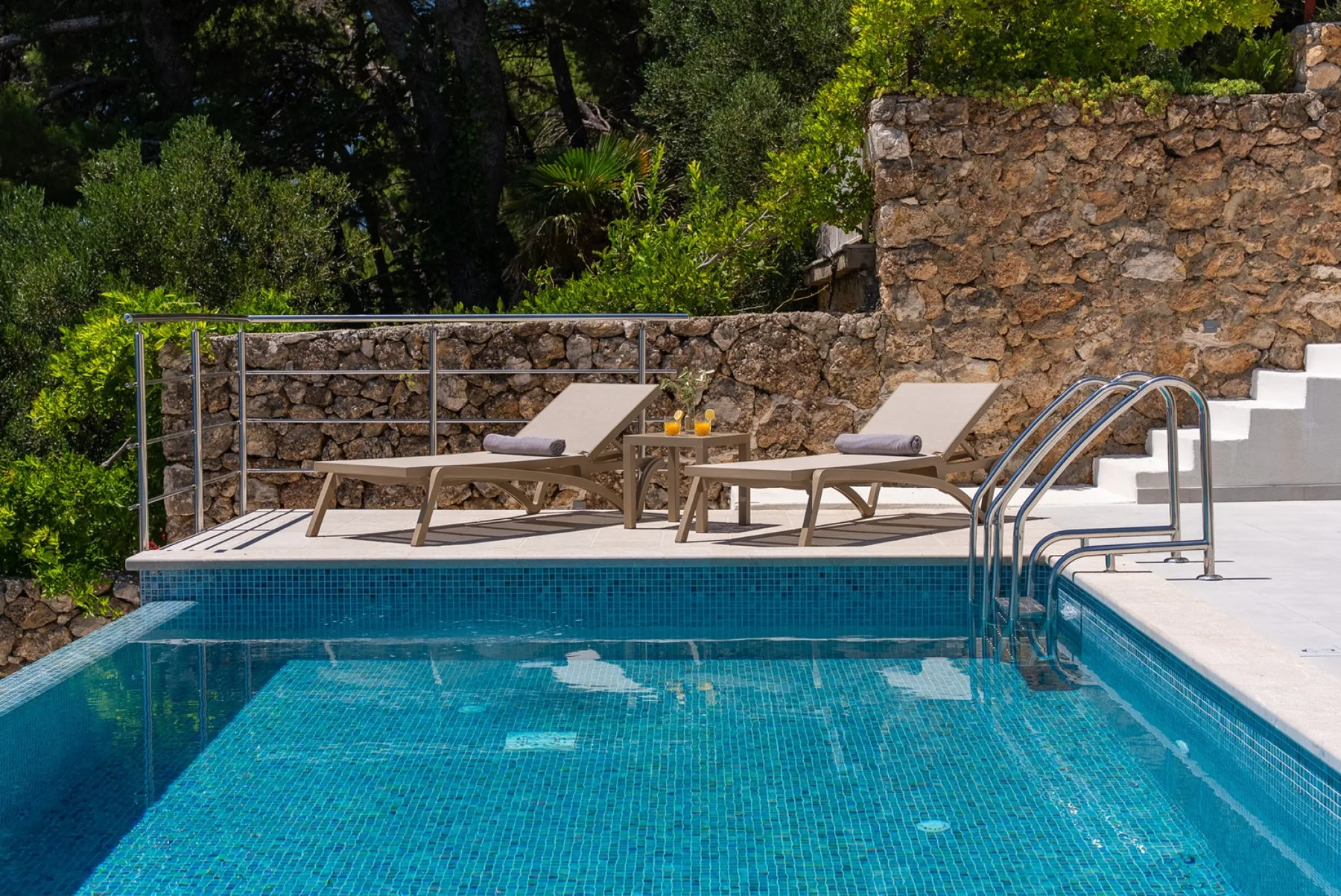 Beachfront Villa Nino