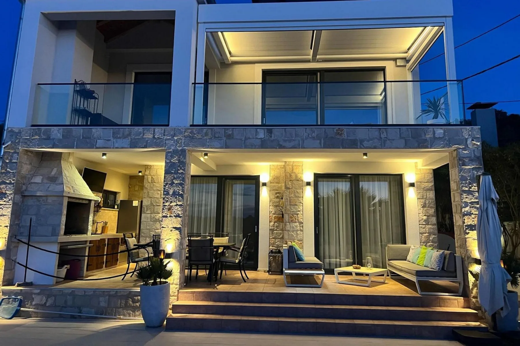 Villa Captain's House