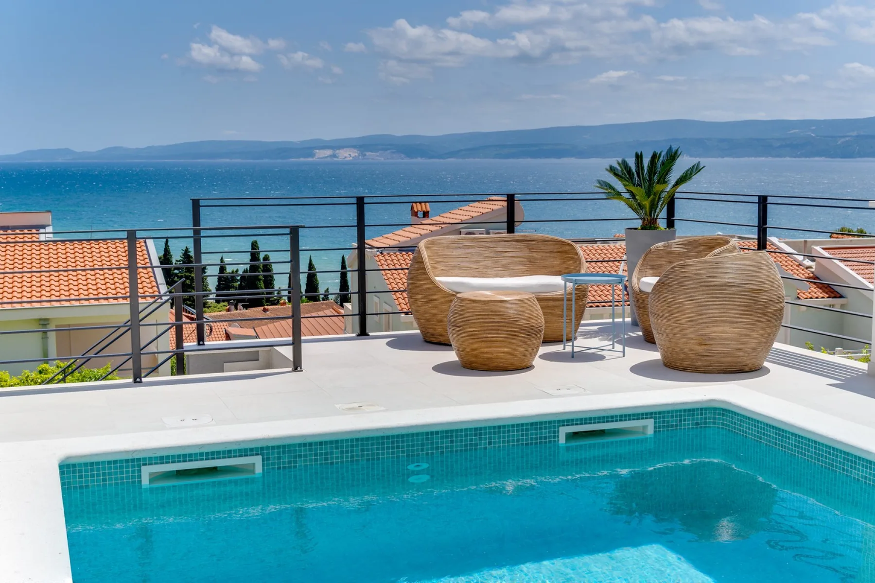 Seaview Villa Mila