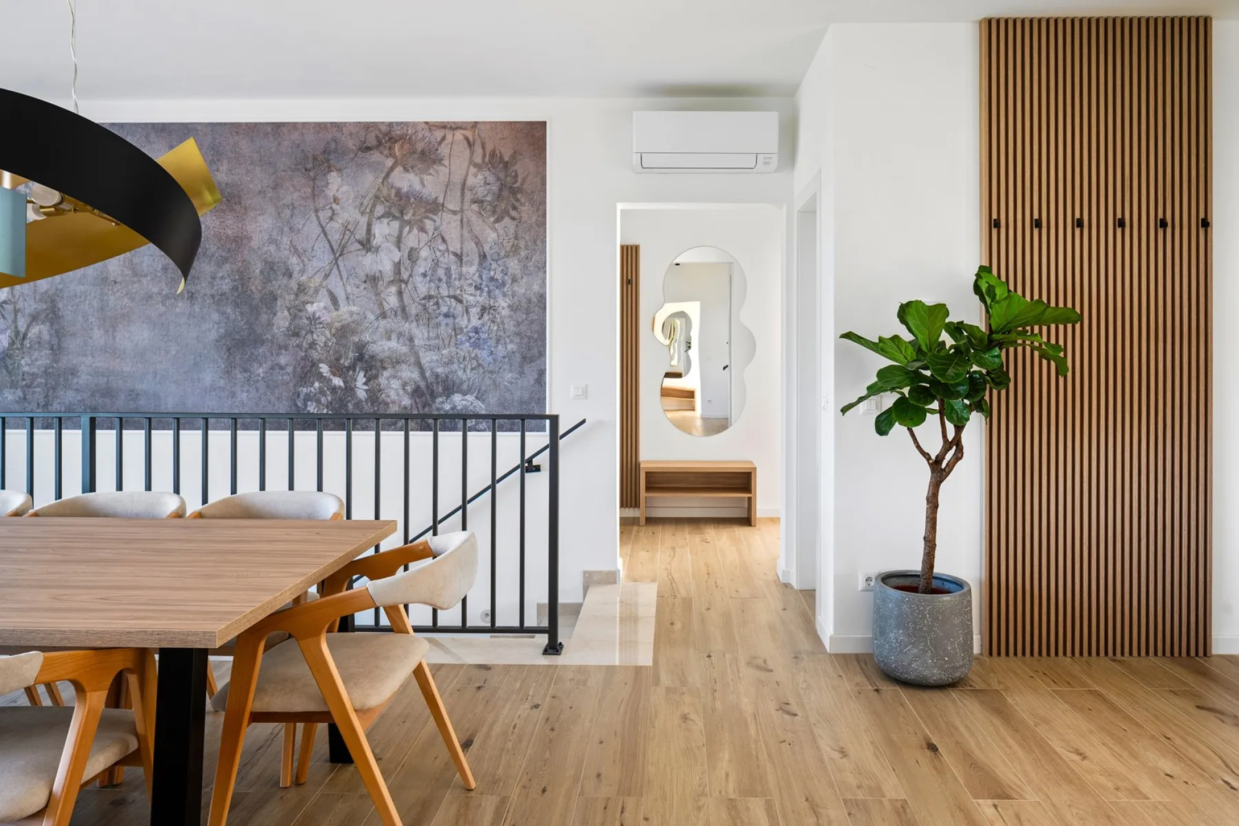 Villa Hillside Gem
