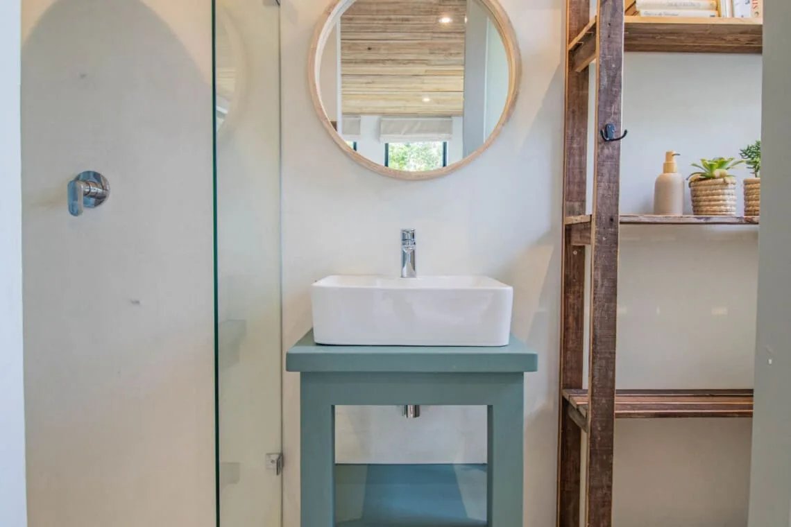 Poplar House | Comfort and style | Pool