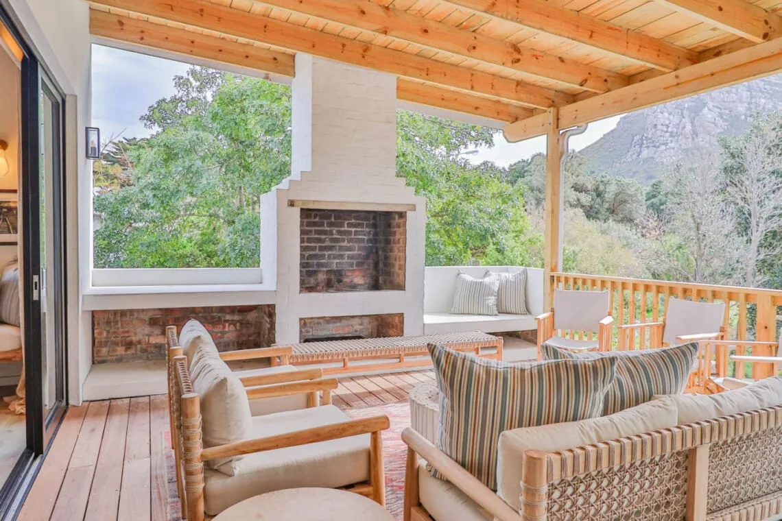 Poplar House | Comfort and style | Pool