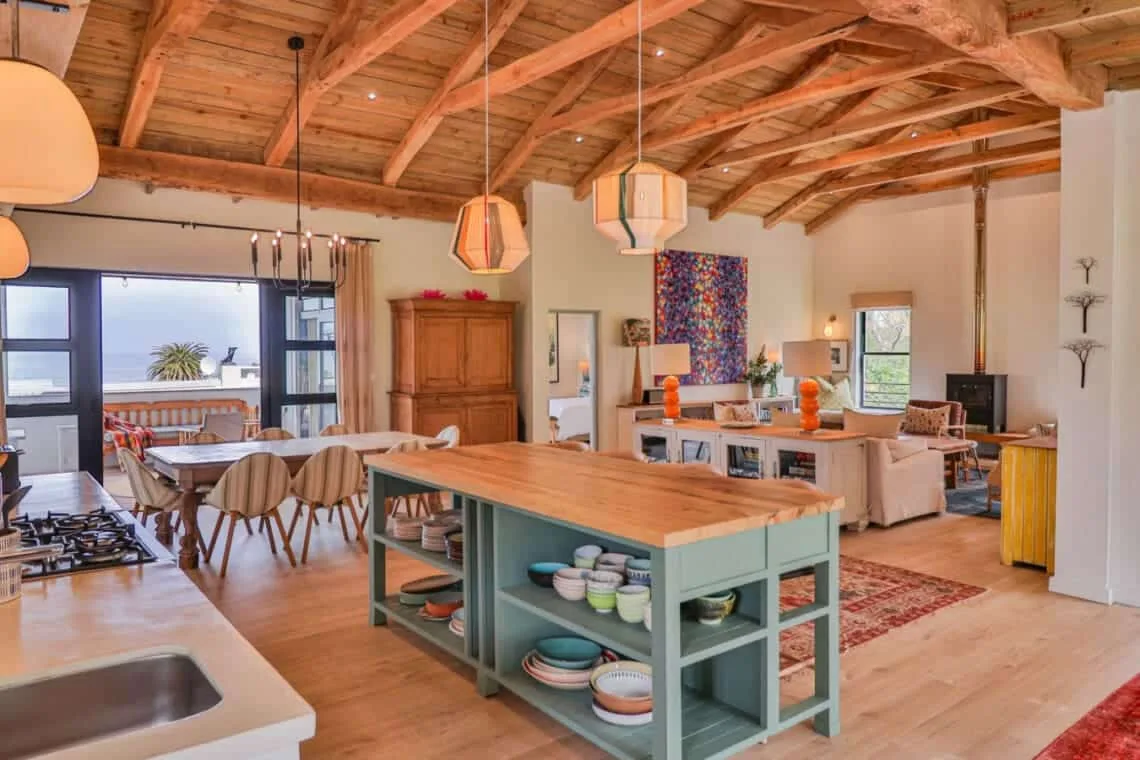 Poplar House | Comfort and style | Pool