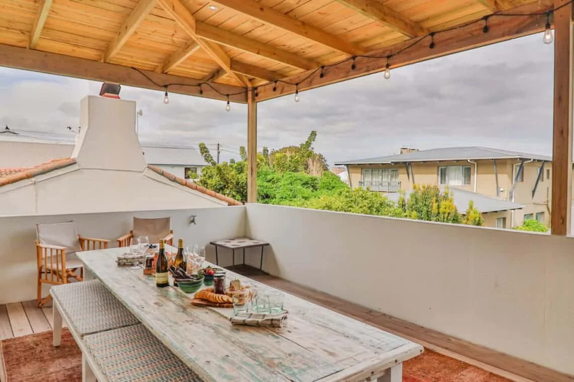 Poplar House | Comfort and style | Pool