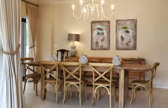 Eastcliff Villa | Pool & Fireplace | Hermanus