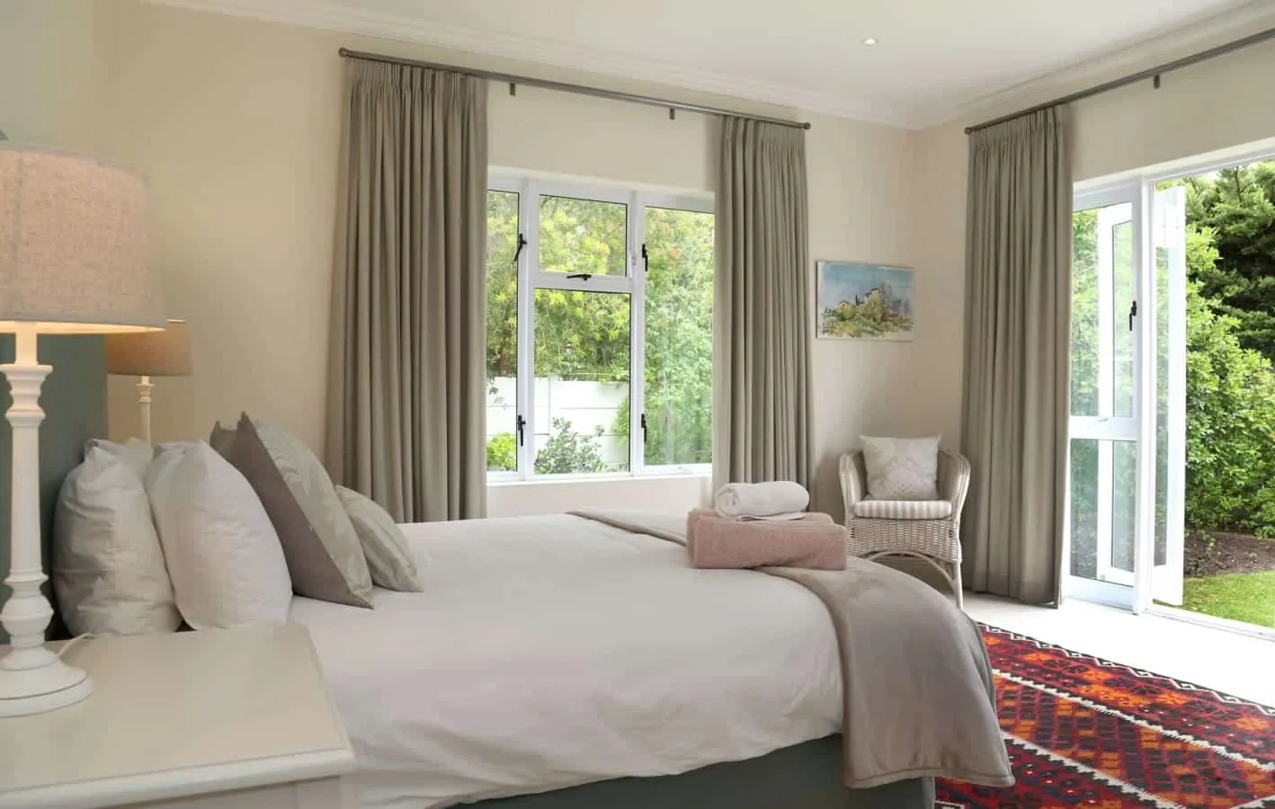 Eastcliff Villa | Pool & Fireplace | Hermanus