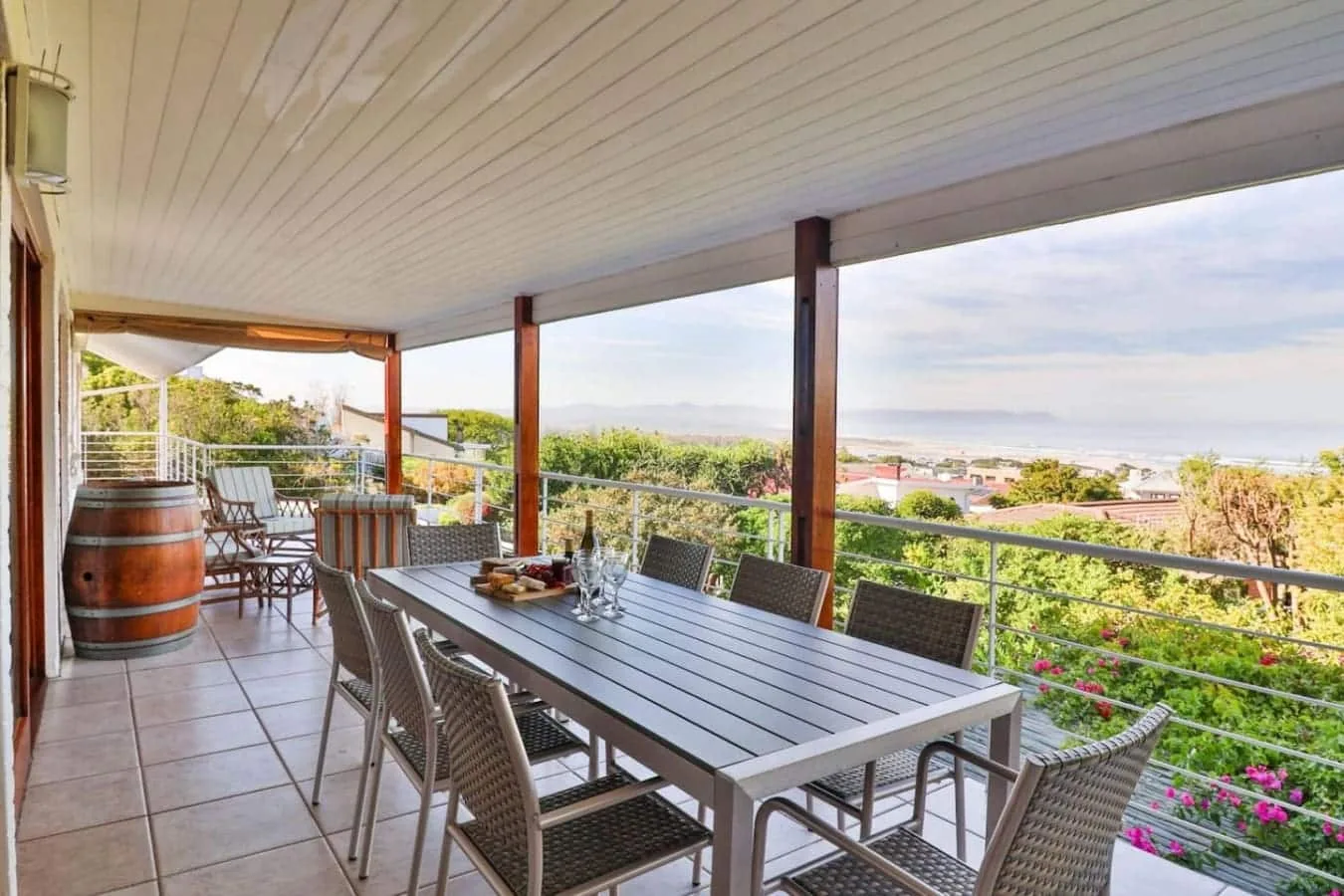 Sea Valley Lodge | Hermanus Villa | 180° Sea Views