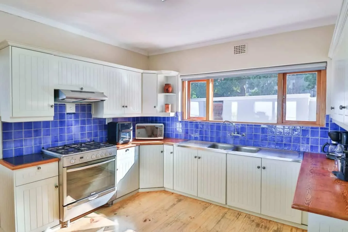 Sea Valley Lodge | Hermanus Villa | 180° Sea Views