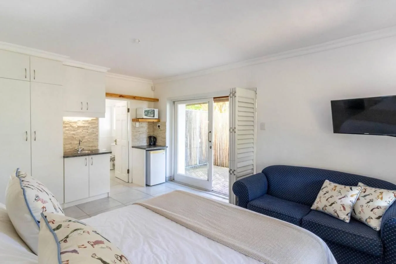 Sea Valley Lodge | Hermanus Villa | 180° Sea Views