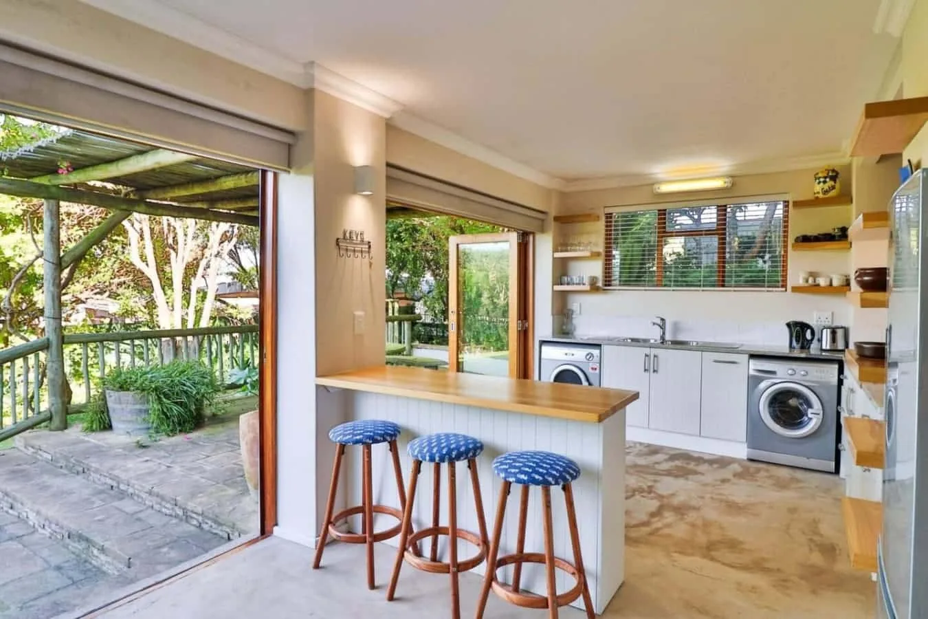 Sea Valley Lodge | Hermanus Villa | 180° Sea Views
