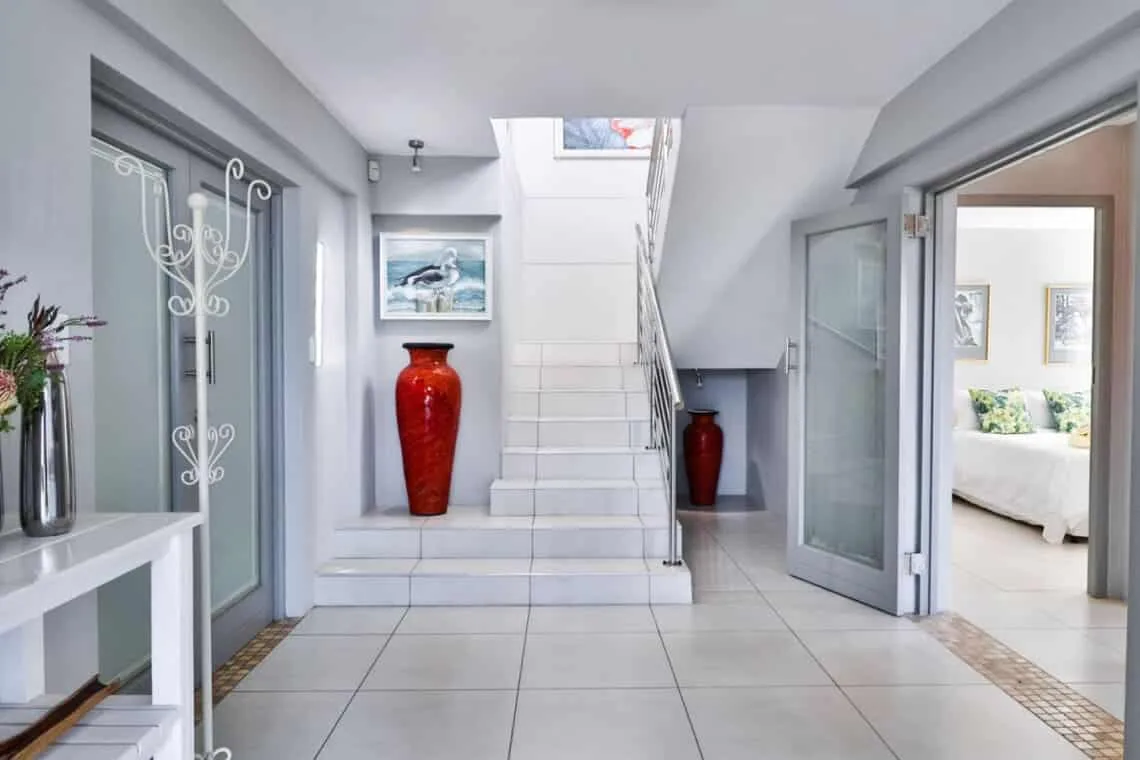 164 Beach Road | Luxury Family Villa in Kleinmond