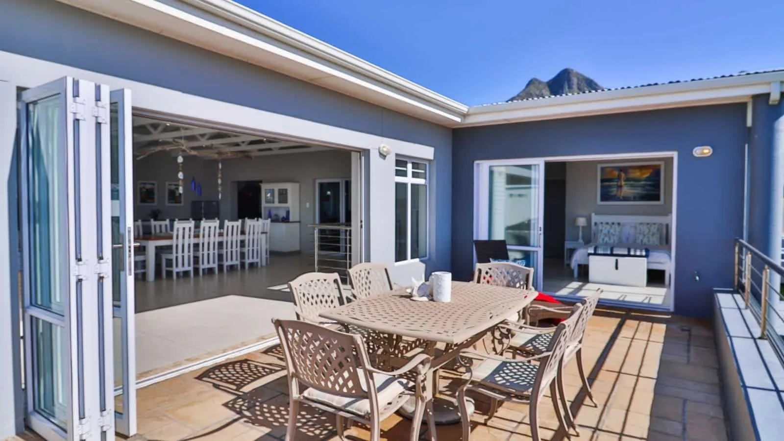 164 Beach Road | Luxury Family Villa in Kleinmond