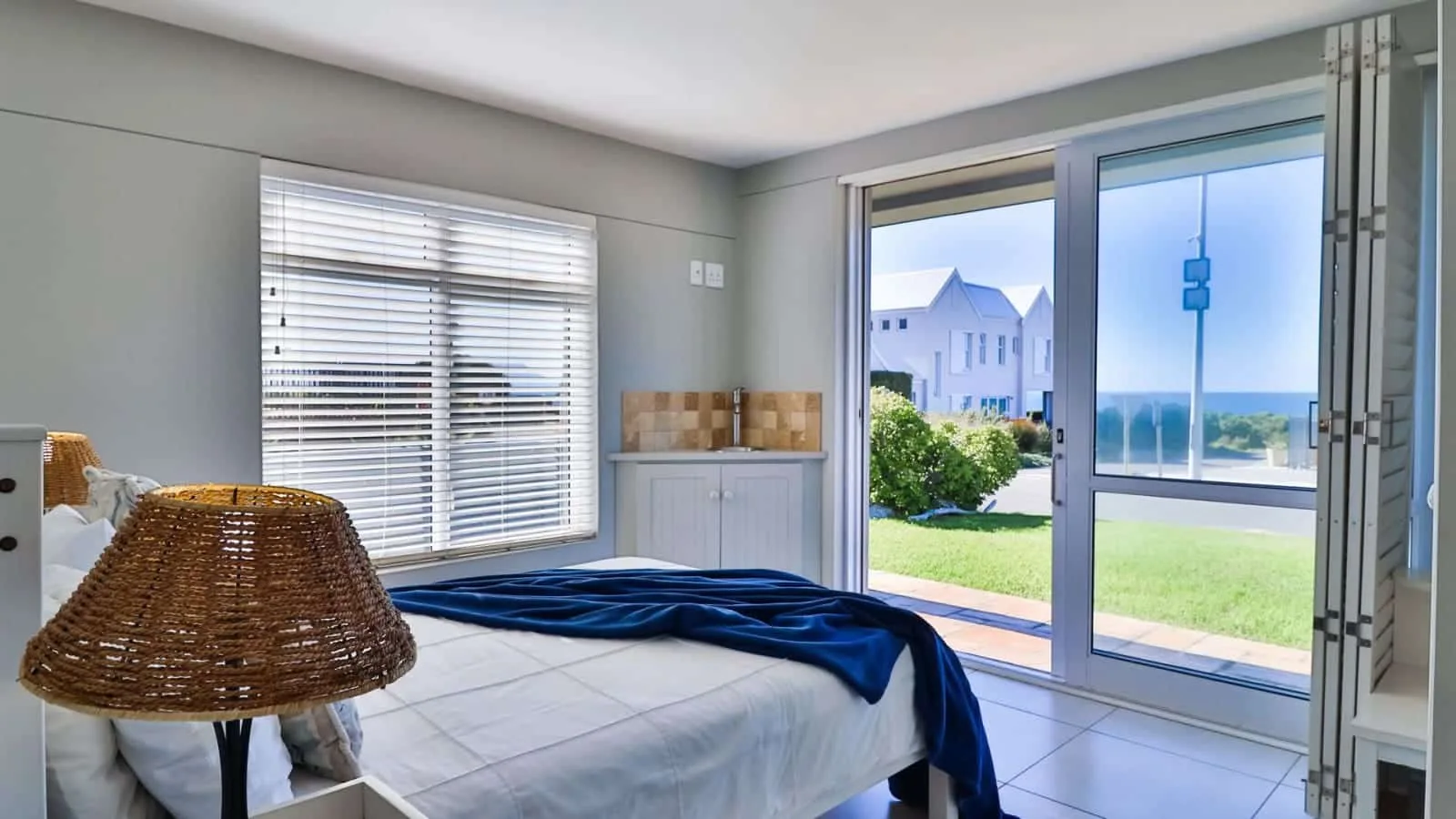 164 Beach Road | Luxury Family Villa in Kleinmond