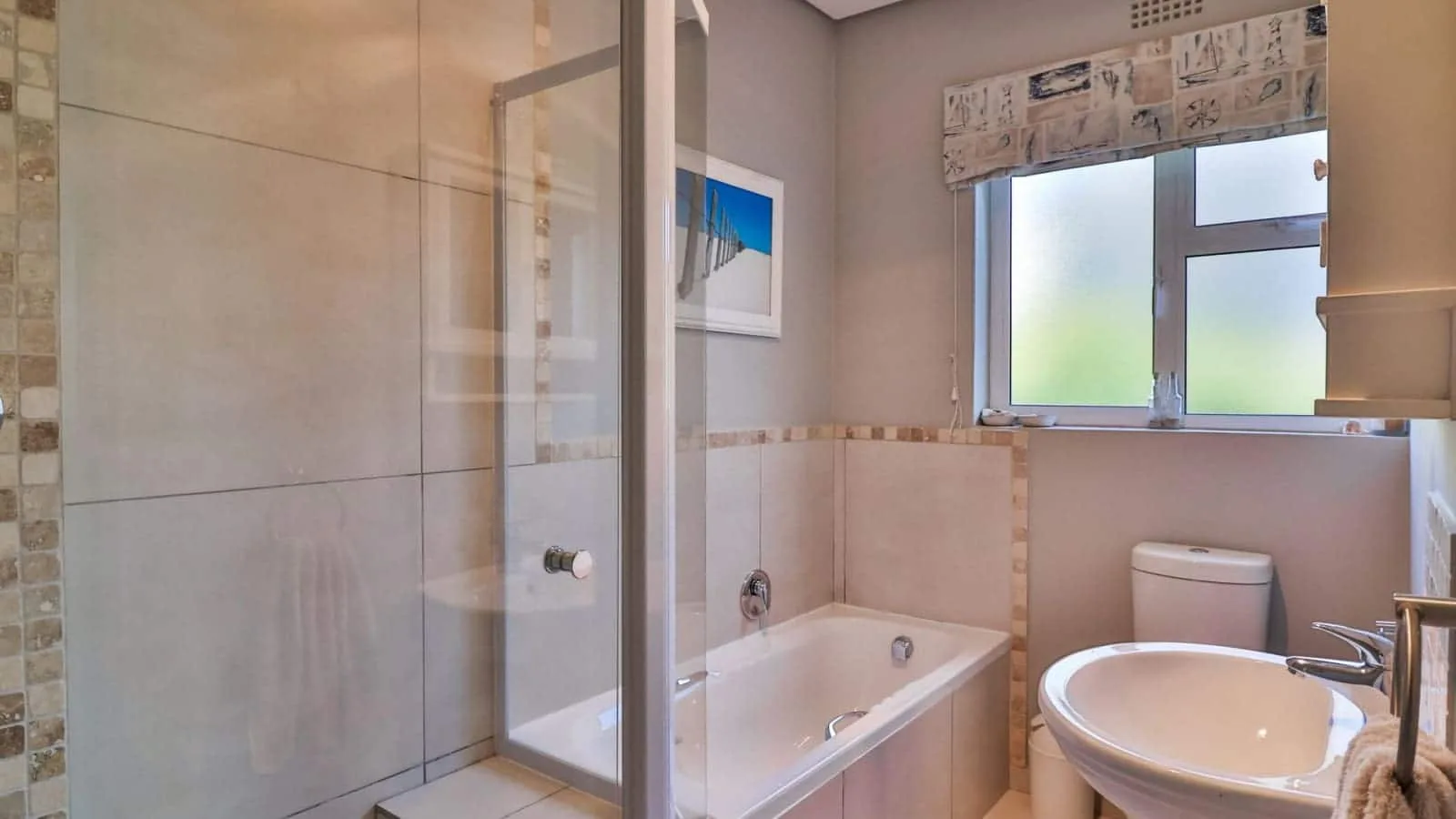 164 Beach Road | Luxury Family Villa in Kleinmond