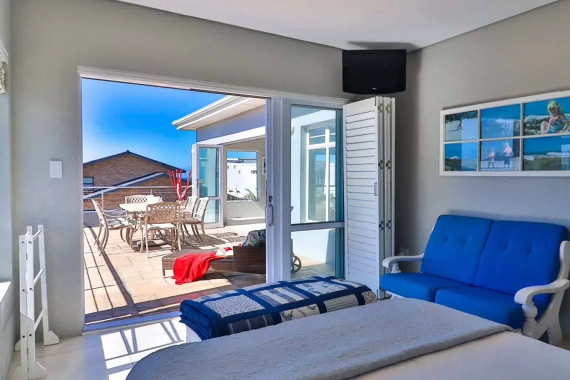 164 Beach Road | Luxury Family Villa in Kleinmond