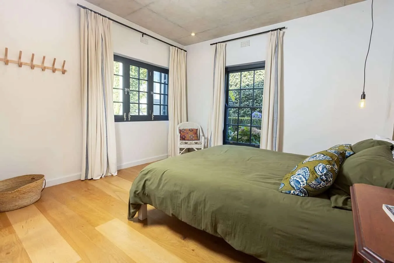 Zoete Zitje | Dual-home coastal escape in Voëlklip