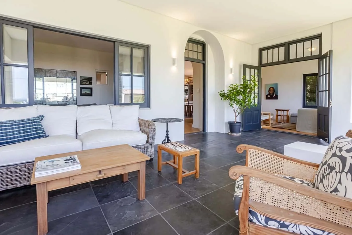 Zoete Zitje | Dual-home coastal escape in Voëlklip