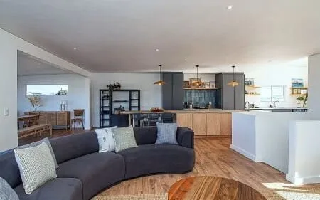 Legacy Villa | Voelklip | Sea & mountain views