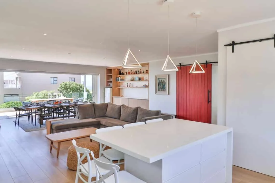 34 Mossel River 12 | Elegant Hermanus Villa & Pool
