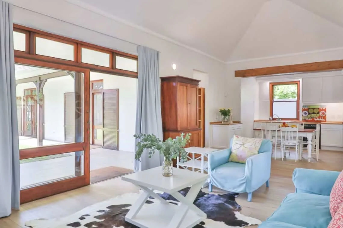34 Mossel River 12 | Elegant Hermanus Villa & Pool