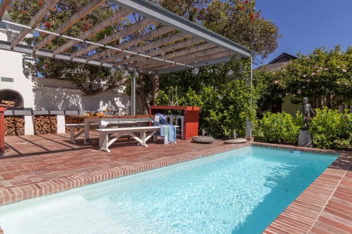 34 Mossel River 12 | Elegant Hermanus Villa & Pool