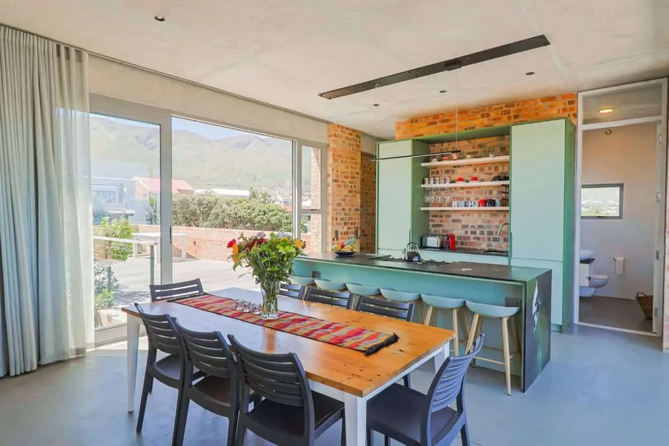 House Fynbos | Onrus Sea & Mountain View Villa