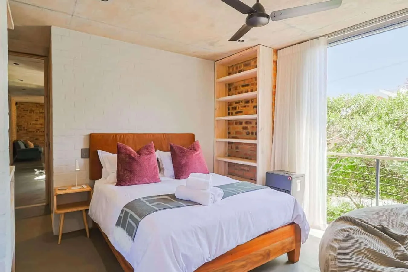 House Fynbos | Onrus Sea & Mountain View Villa