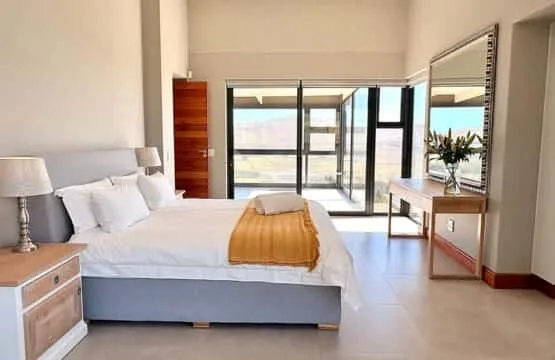 Hilltop House | Mountain retreat | 100 Ha Farm